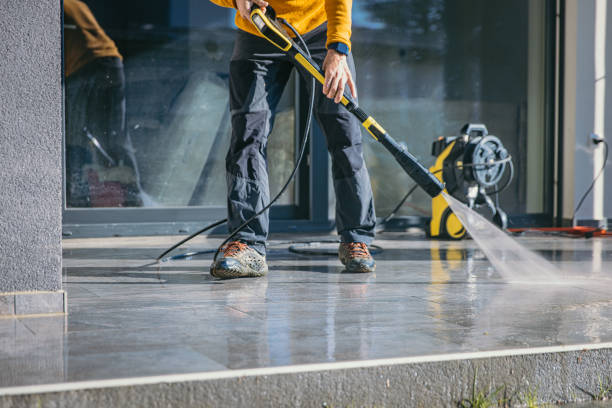 Best Playground Equipment Cleaning  in Flora, AL